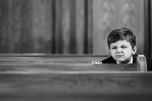 Ob ich sitze oder stehe – Blockwartmentality im Gottesdienst