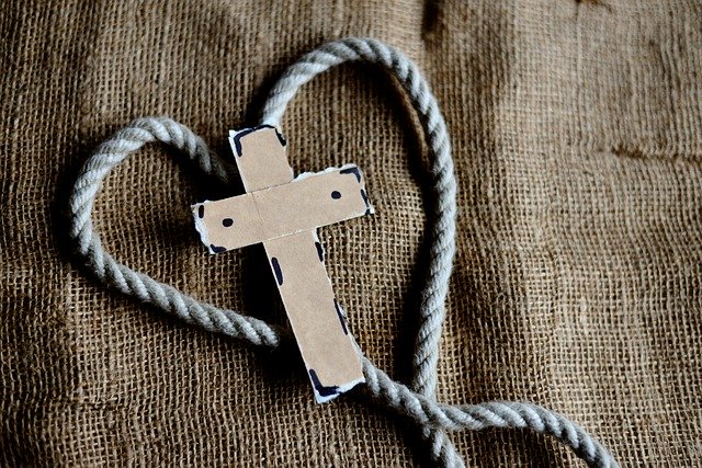 Liebe vs Kirchenrecht: Muss ich mich an kirchliche Gebote immer halten? Teil 2